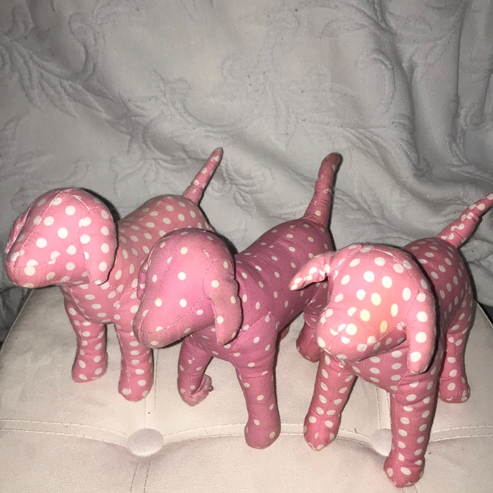 3 Victoria’s Secret PINK Dogs